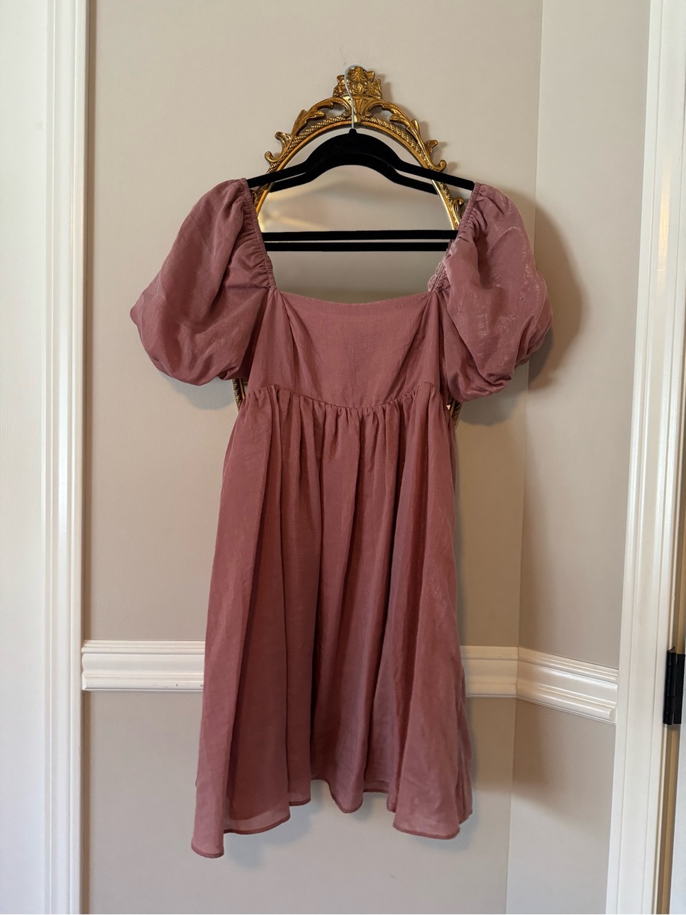 Storia Mauve Short Dress with Puff Sleeves